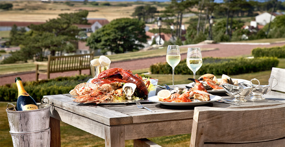 PrimaryAlfresco Dining Turnberry Bottom